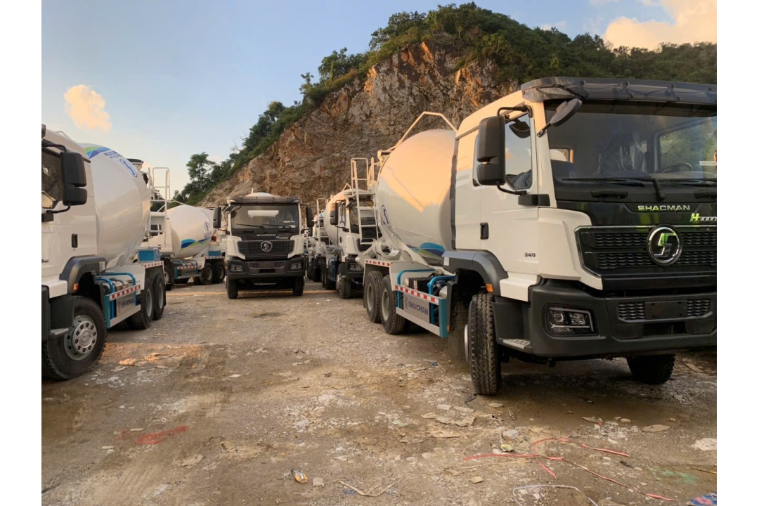 Xe trộn bê tông chenglong cũ