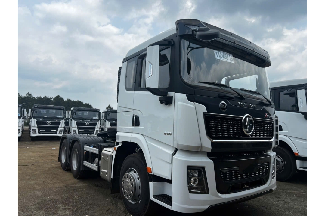 Đầu kéo shacman X5000